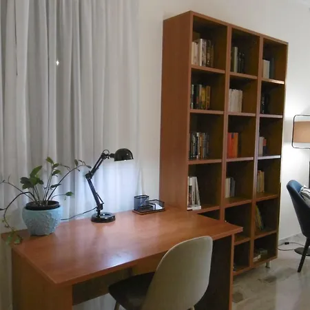 Bright, Elegant Apartmán Atény